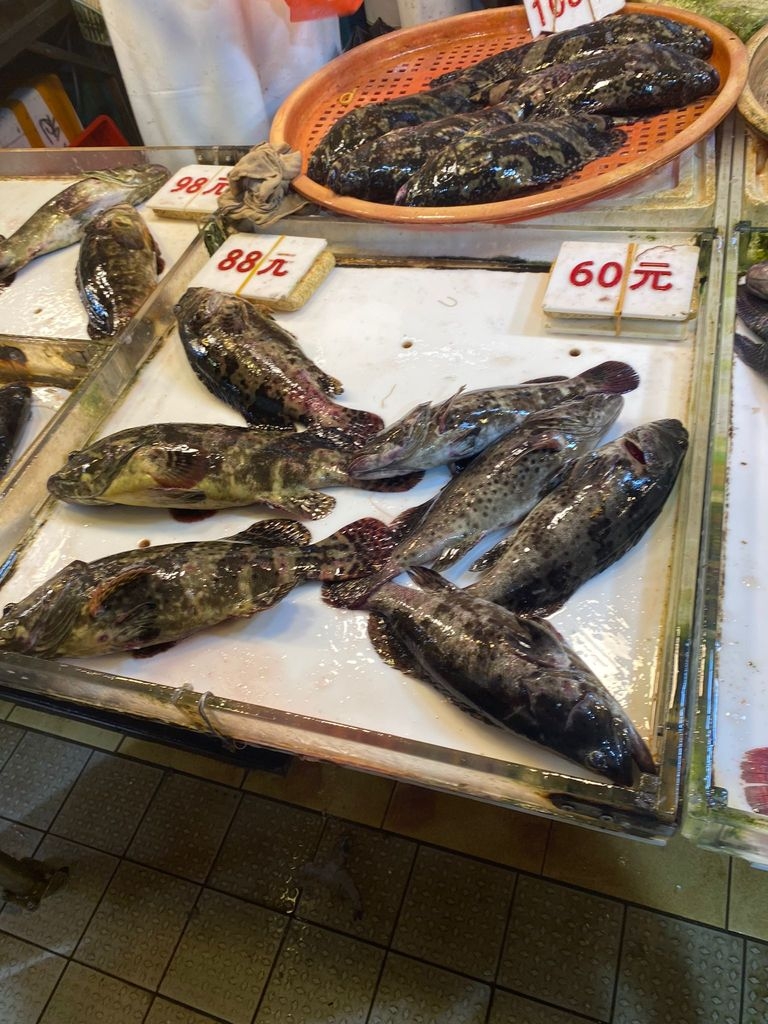 港女茶記食$67蒸魚 另加白飯兩條嘢呻搵笨 公審反遭網民鬧爆 - 時事台 - 香港高登討論區