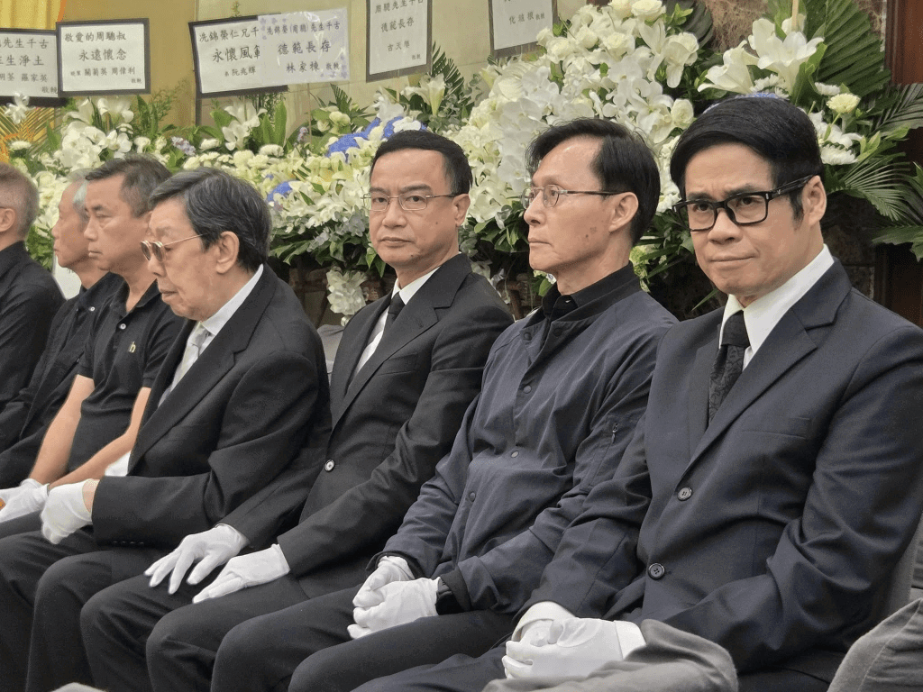 周驄出殯|胡楓、安德尊、鍾志光、張國強等扶靈 修哥神情哀傷 - 娛樂台 - 香港高登討論區